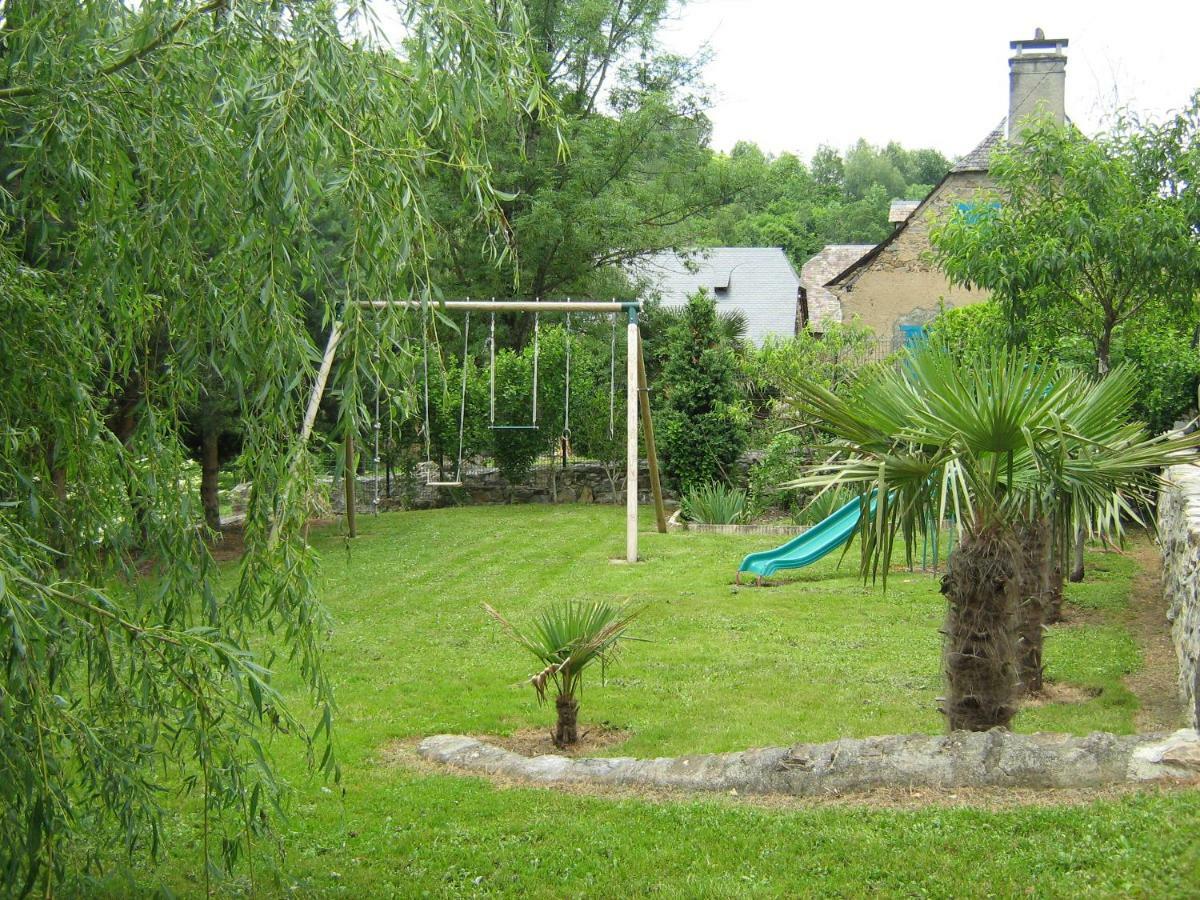 Les Trois Monts Sere-Lanso